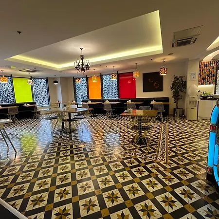 Tempo Caglayan Hotell 3*